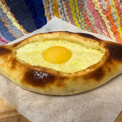 Хачапури по-аджарски